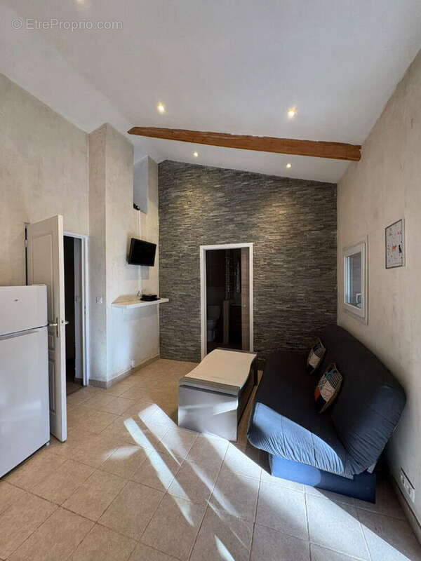 Maison à EVENOS