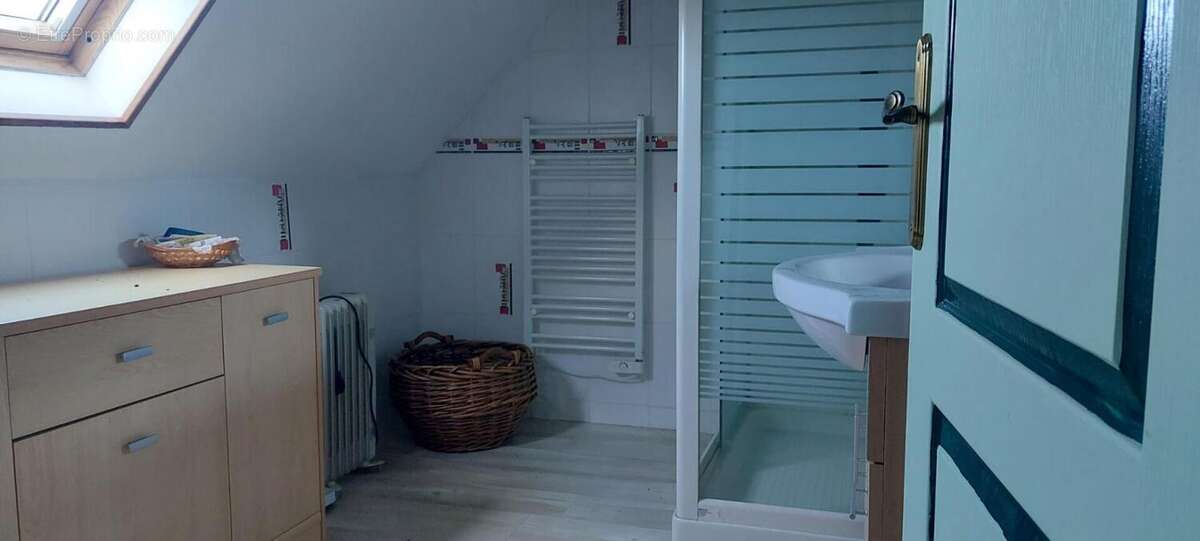 Maison à VILLENEUVE-EN-MONTAGNE