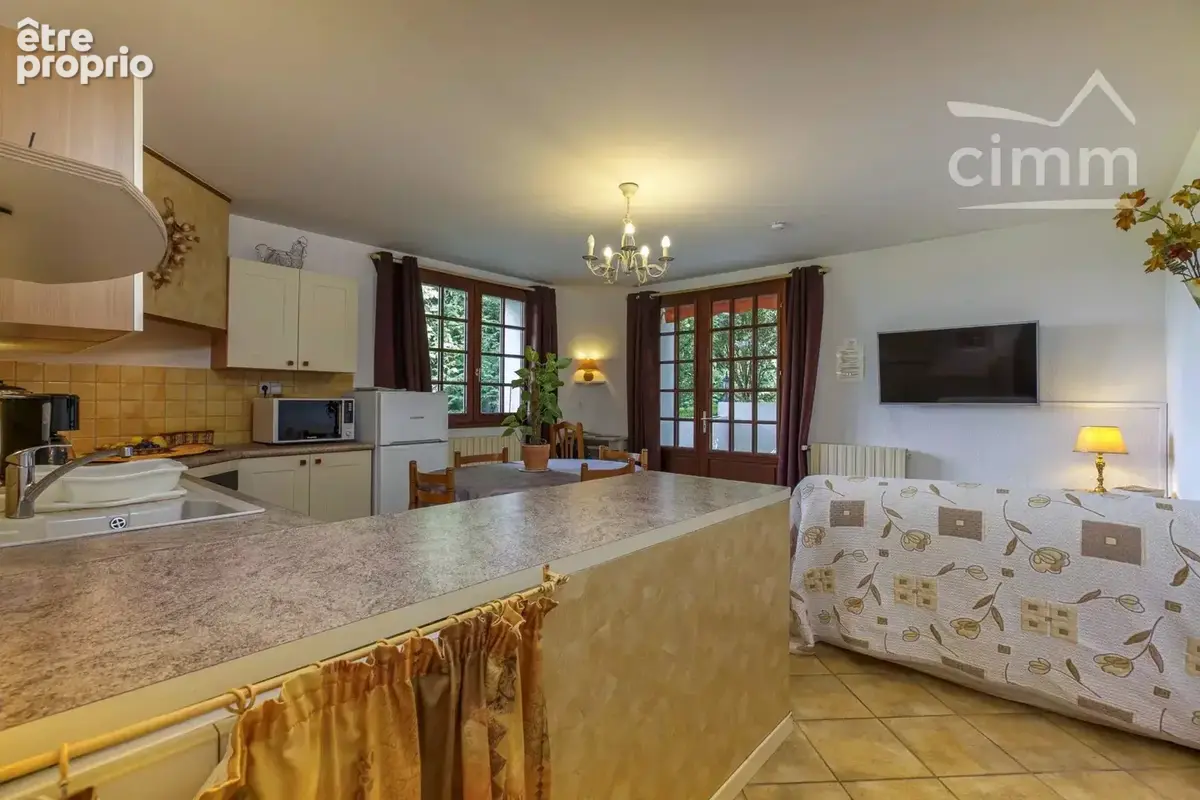 Propriété de charme 420m2 sur 1.6 ha de terrain dans un cadre champêtre sans voisinage - photo 24