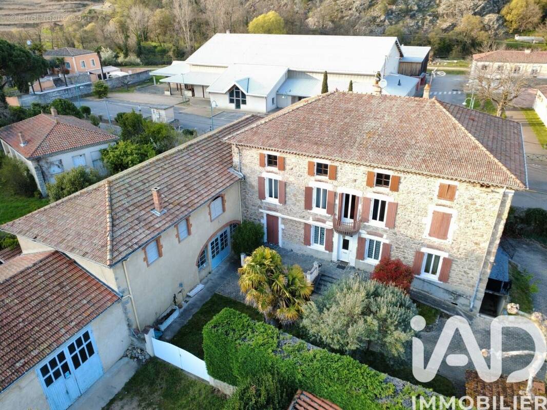 Photo 1 - Maison à SARRAS