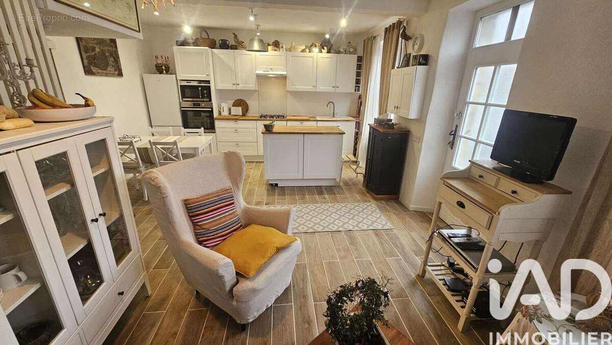 Photo 2 - Maison à GUERLESQUIN