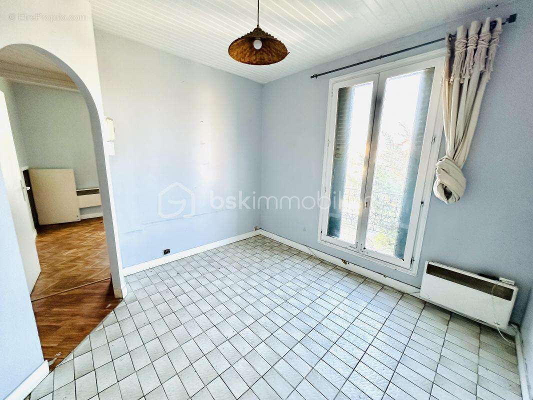 Appartement 25 m² à Epinay-Sur-Seine  - photo 3