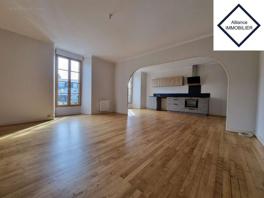 Appartement à MONTAUBAN-DE-BRETAGNE