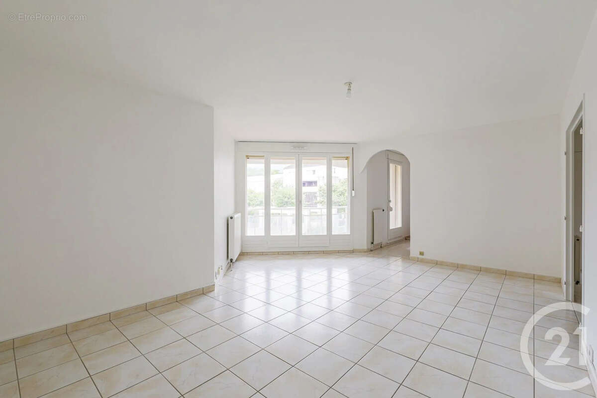 Appartement 71 m² à Grenoble  - photo 3