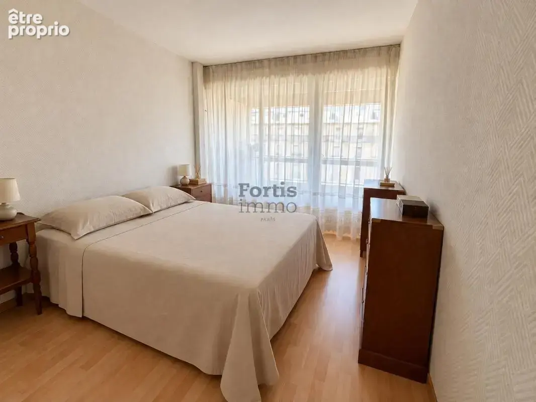 Paris 13  - quartier jeanne d'arc - 51,4m2 avec terrasse - photo 4