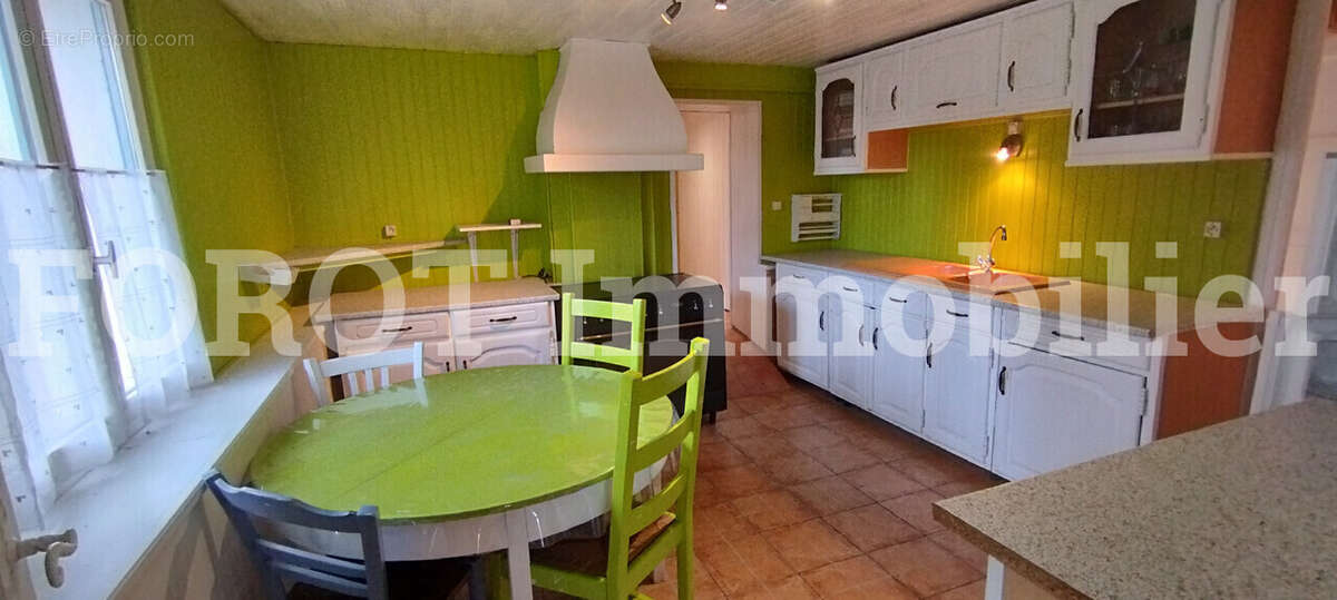 Maison à LE CHEYLARD