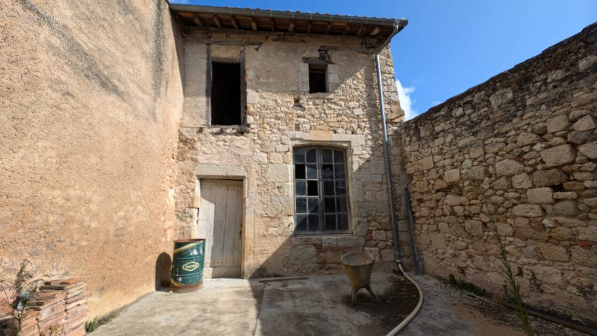 Maison à LECTOURE