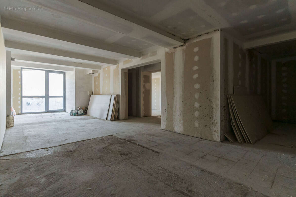 Commerce à CARCASSONNE