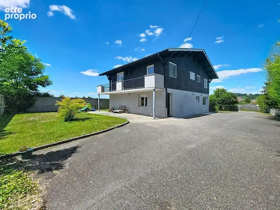 Maison - 4 Chambres - Possibilité 5 - Cellier - Terrasse - Jardin - Au cœur du village - Proche commodités - photo 6