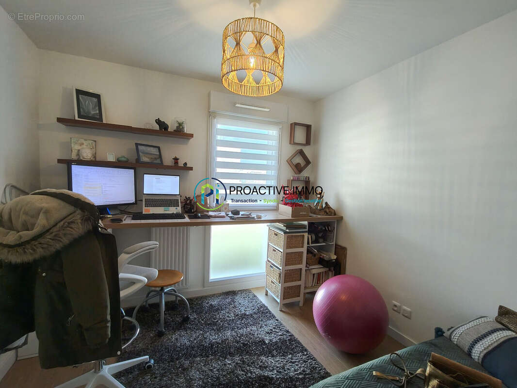 Appartement à VILLENAVE-D'ORNON