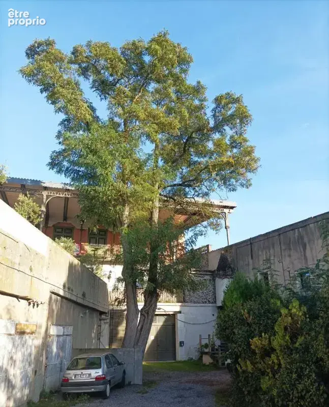 Grand garage à vendre Carcassonne 110m² au pied de la Cité médiévale secteur Trivalle - photo 6