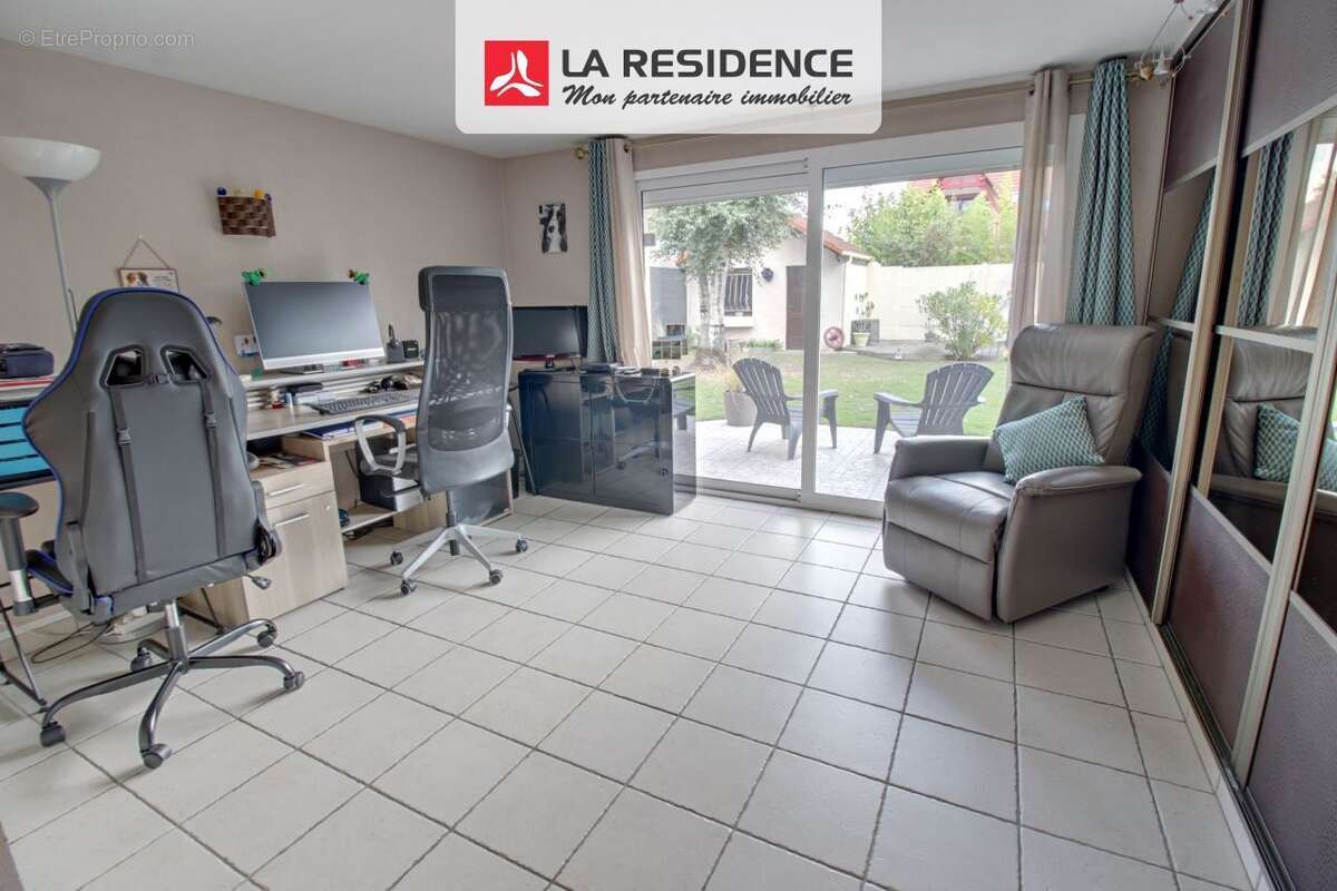 Maison à CONFLANS-SAINTE-HONORINE