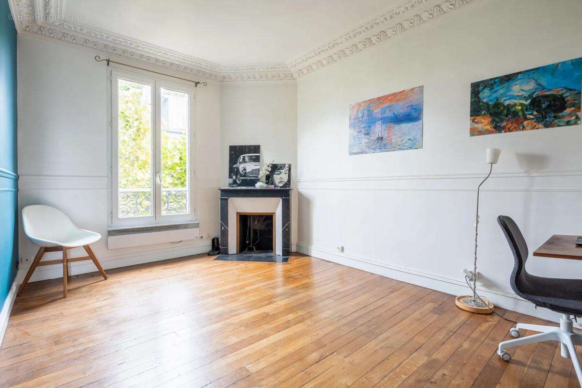 Appartement à LE PERREUX-SUR-MARNE