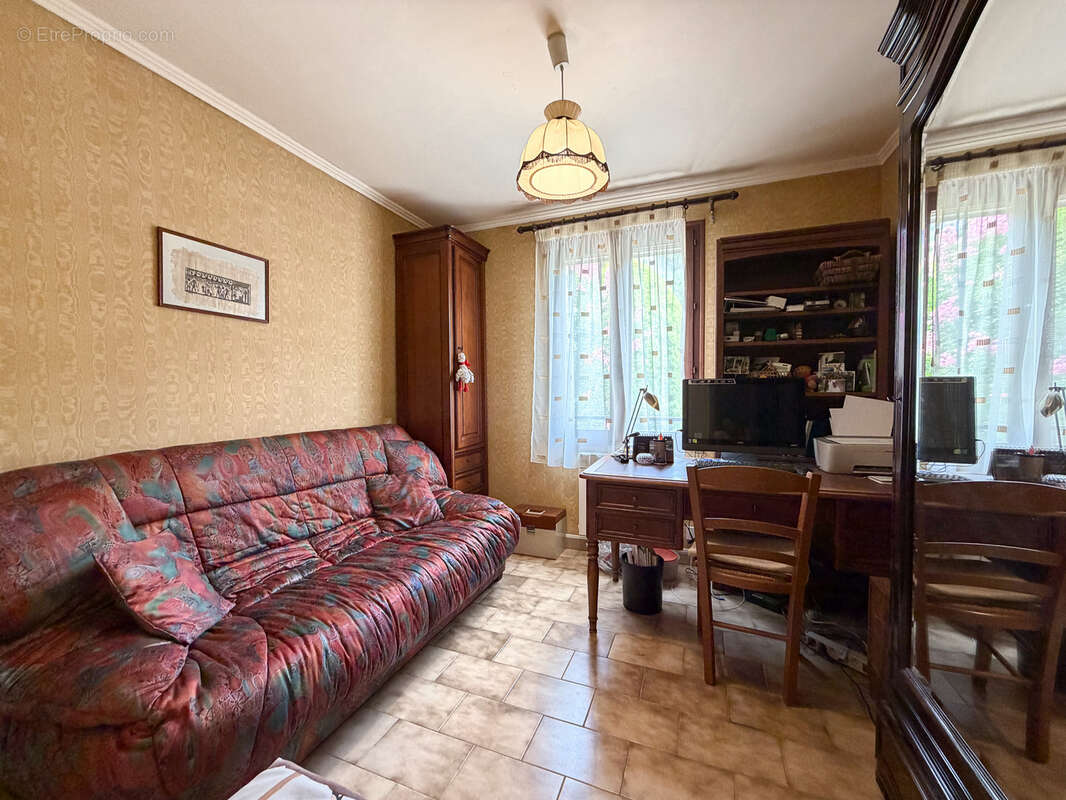 Maison à GREOUX-LES-BAINS