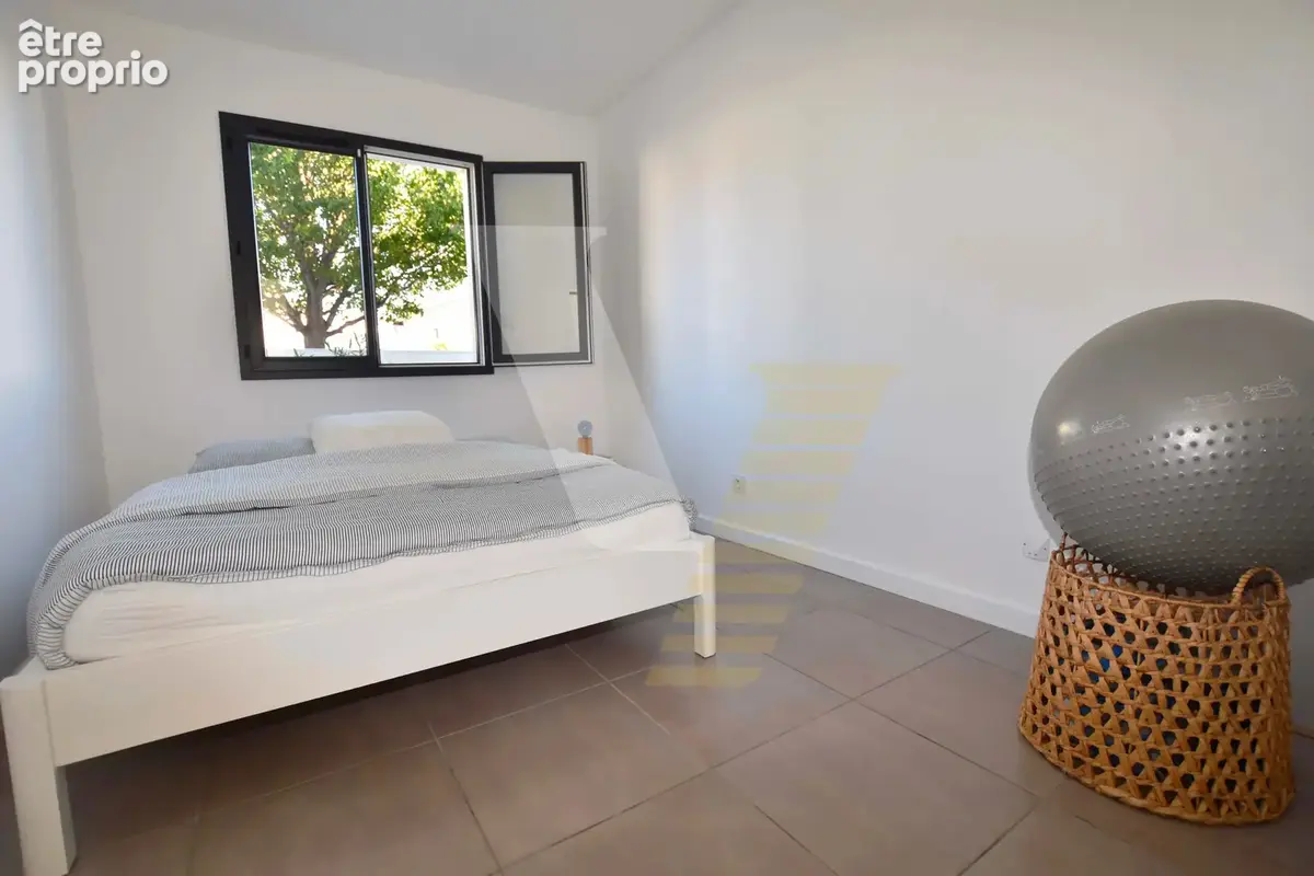 Superbe villa contemporaine de plain-pied avec piscine et garage à Béziers - photo 10