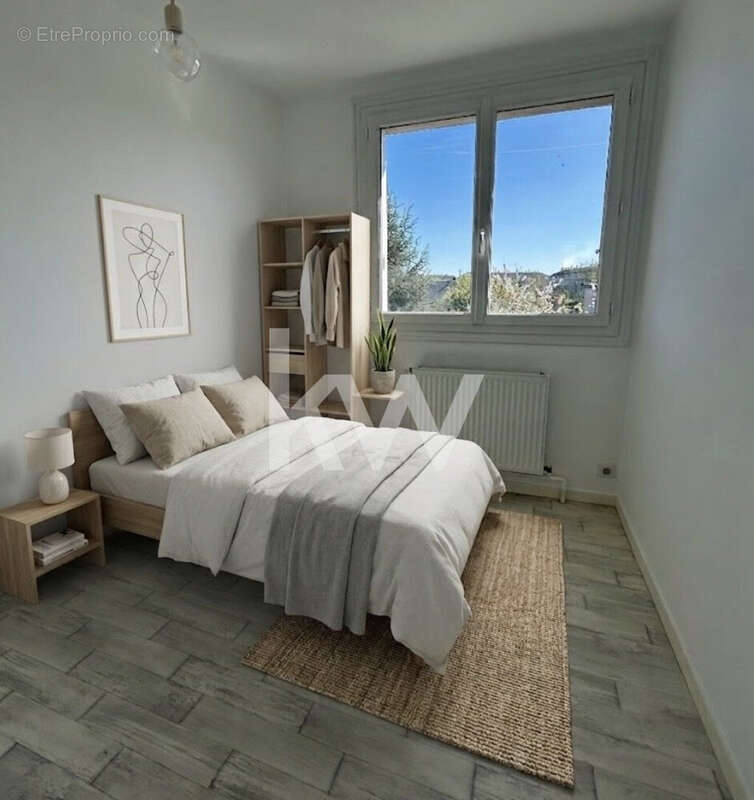Appartement à SAINT-JEAN-DE-LA-RUELLE