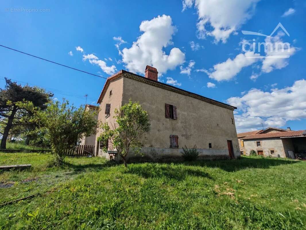 Maison à SAINT-FLOUR