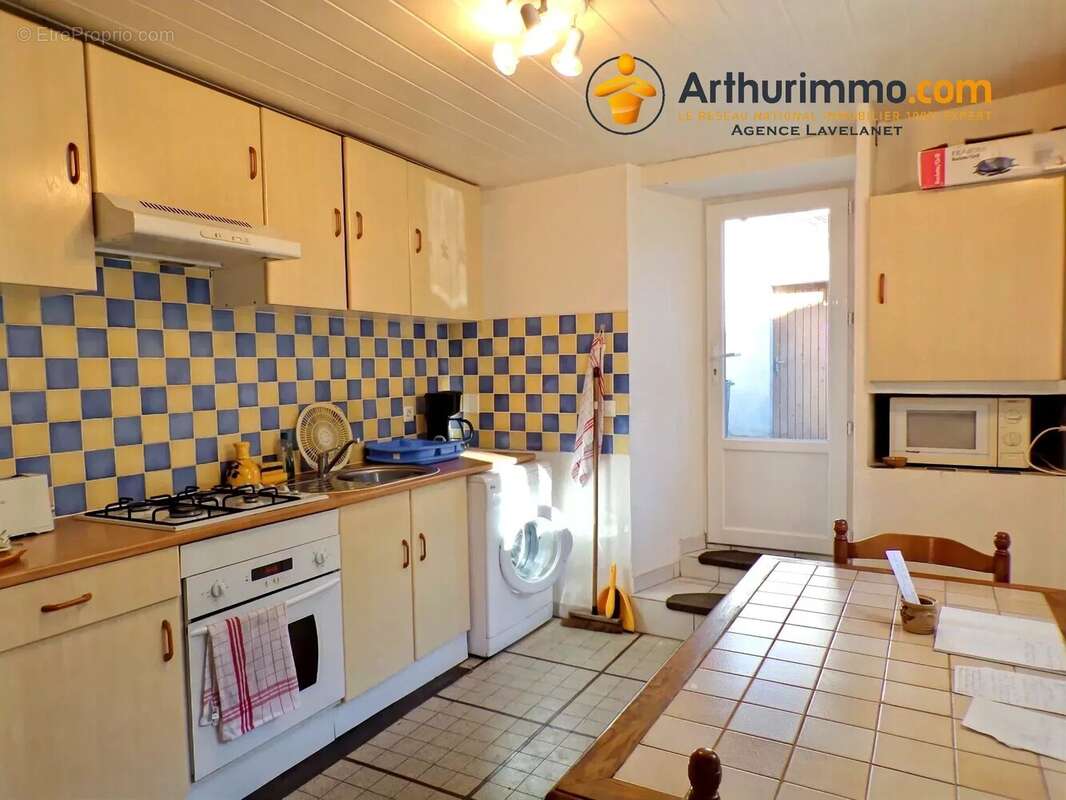 Maison à VILLENEUVE-D'OLMES