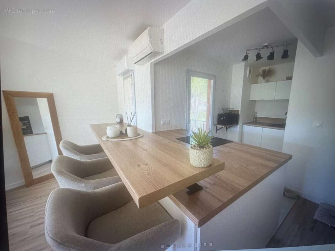 Appartement à FREJUS