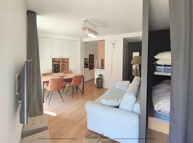 Appartement à ASTUGUE