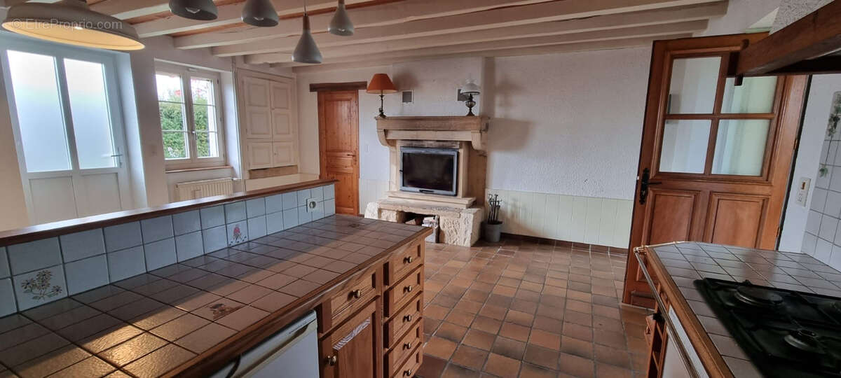 Maison à SAINT-VINCENT-BRAGNY