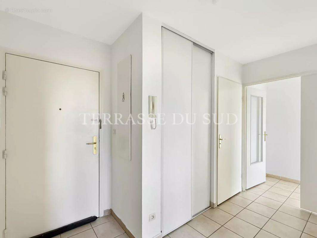 Appartement à MARSEILLE-13E