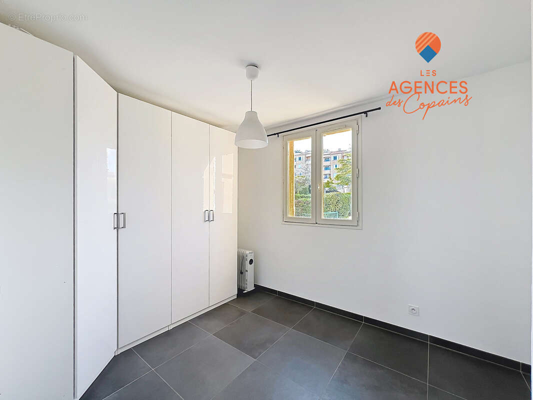 Appartement à CARQUEIRANNE