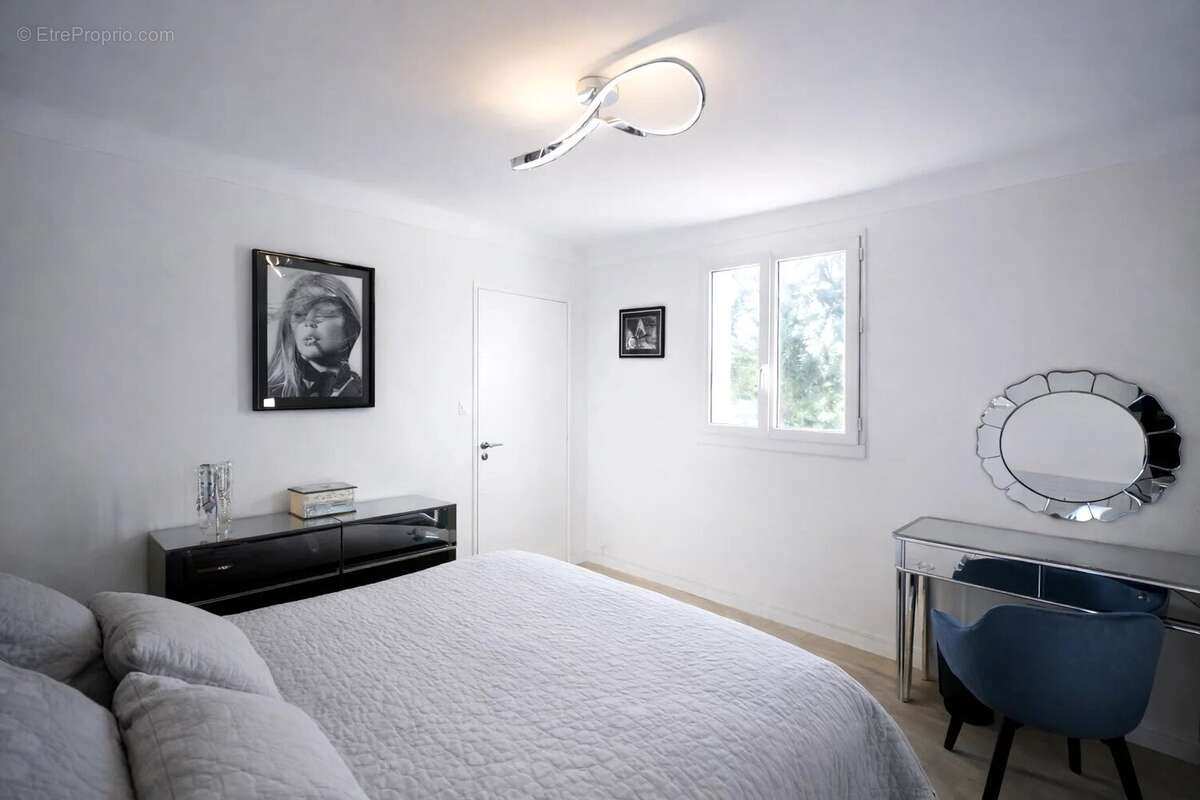 Maison à MOUANS-SARTOUX