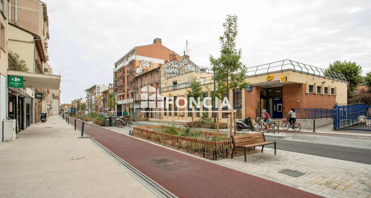 SAINT MICHEL : T4 avec terrasse, cave et grand garage - photo 2