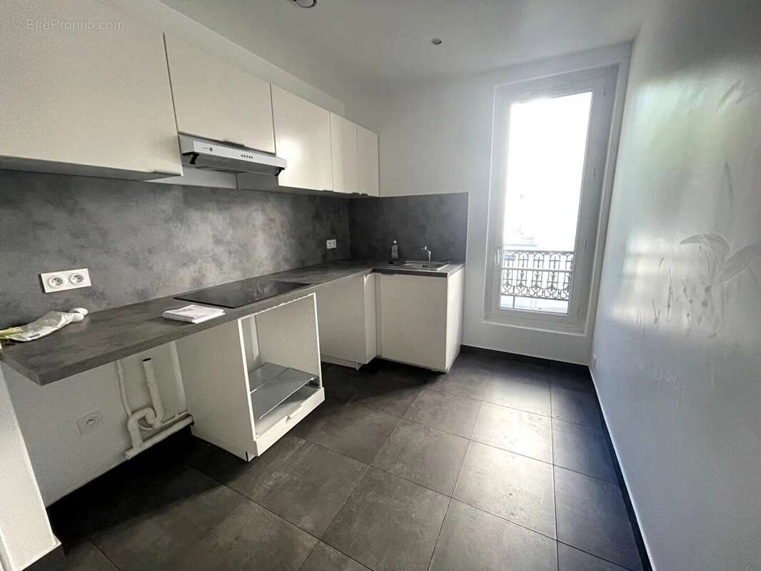 Appartement à PARIS-12E