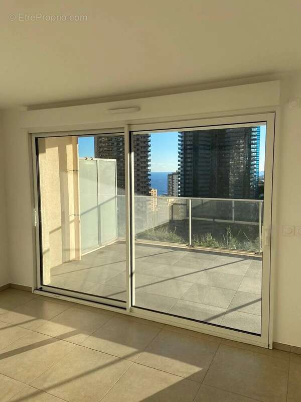 Appartement à BEAUSOLEIL