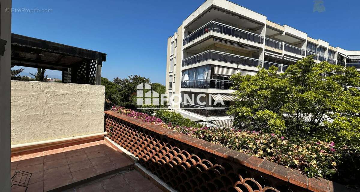 Secteur Rabiac Estagnol- studio avec espace extèrieur - photo 8