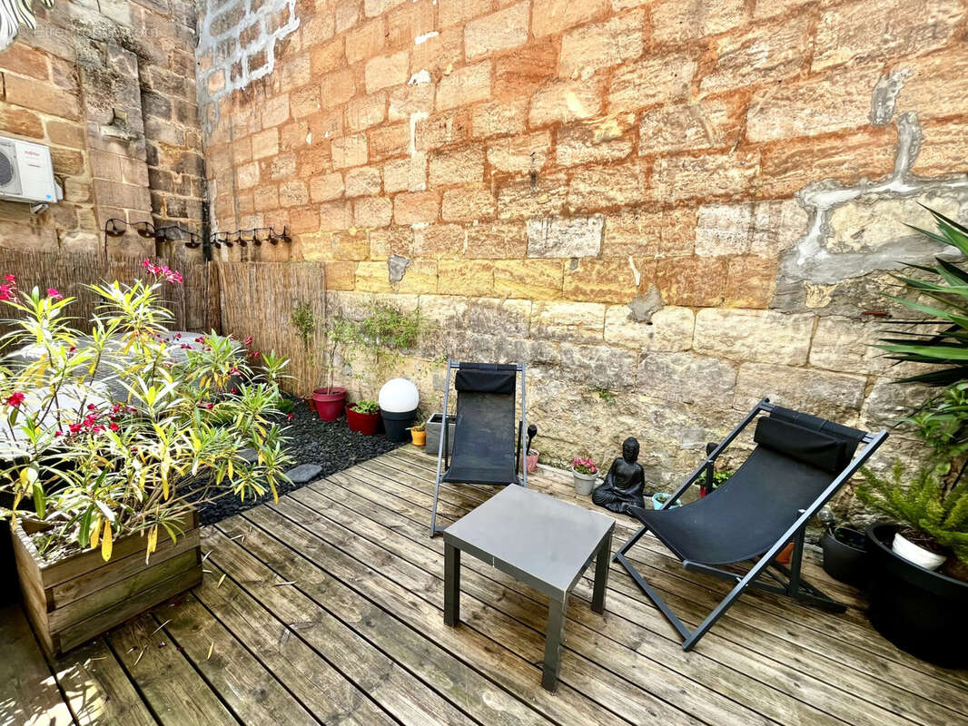 Appartement à BORDEAUX