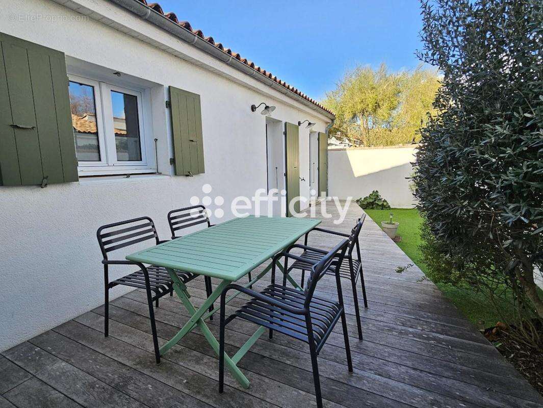 Maison à SAINT-MARTIN-DE-RE