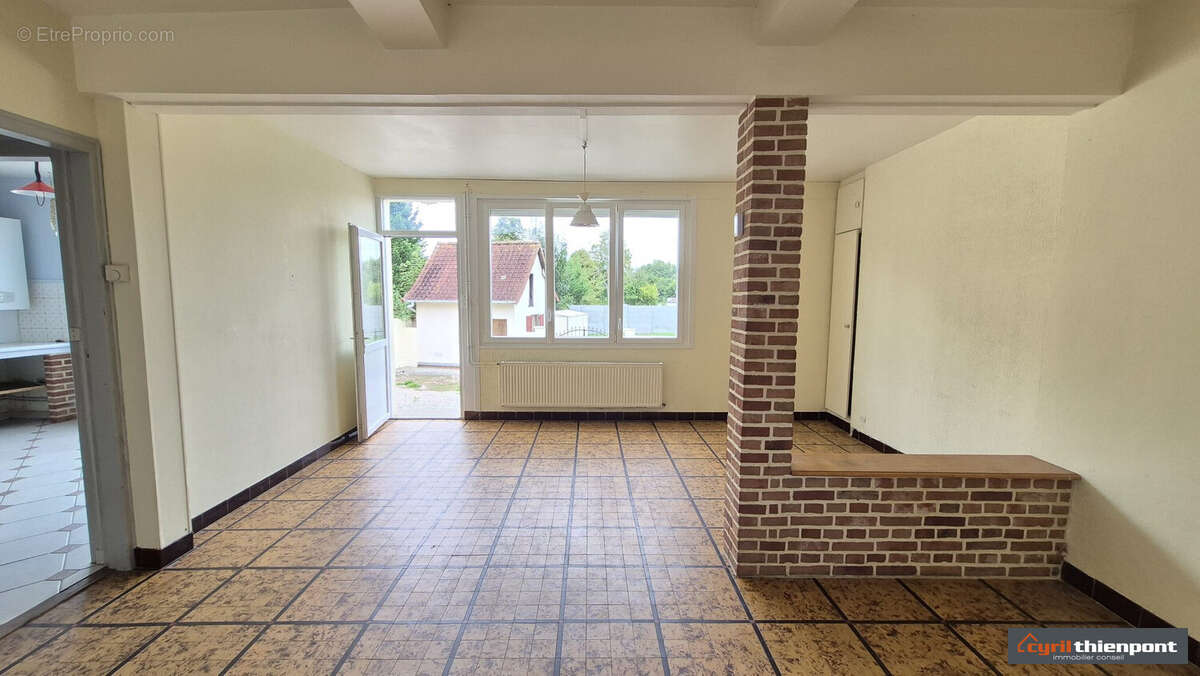 Maison à MAREUIL-CAUBERT