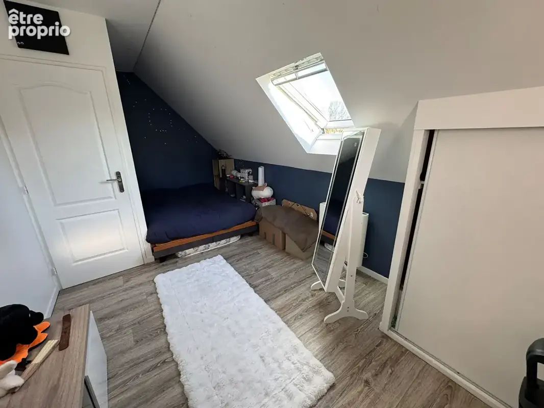 Jolie maison récente et  familiale avec piscine chauffée  5' MONTFORT L'AMAURY  6 pièces  175 m2 - photo 7