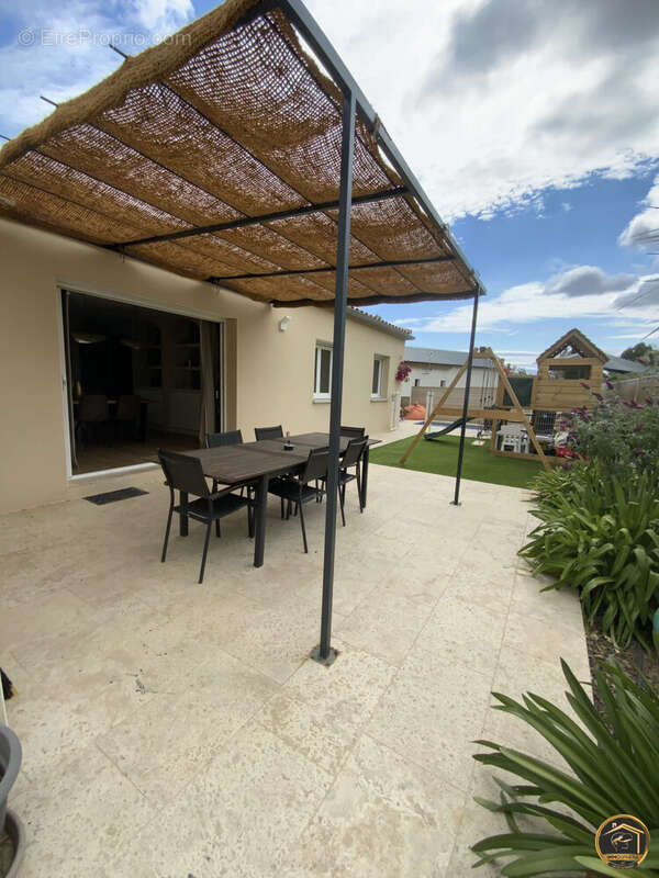 Maison à GINESTAS