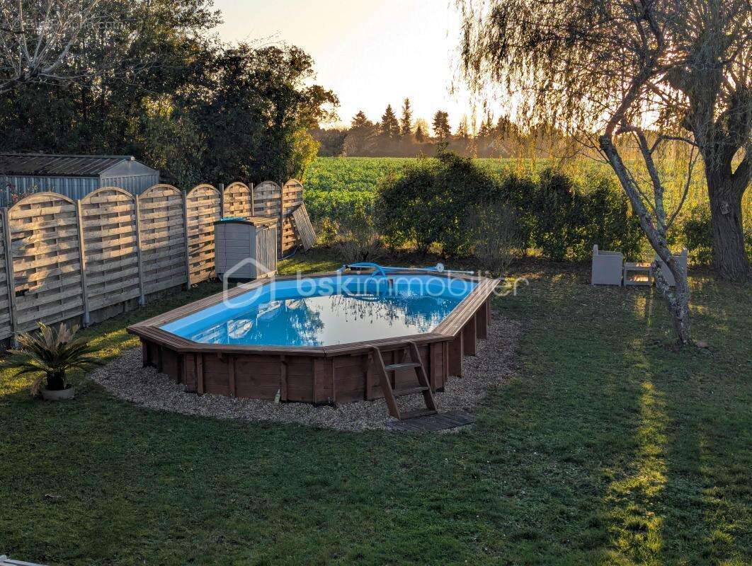 Maison à SAINT-CYR-SUR-LOIRE