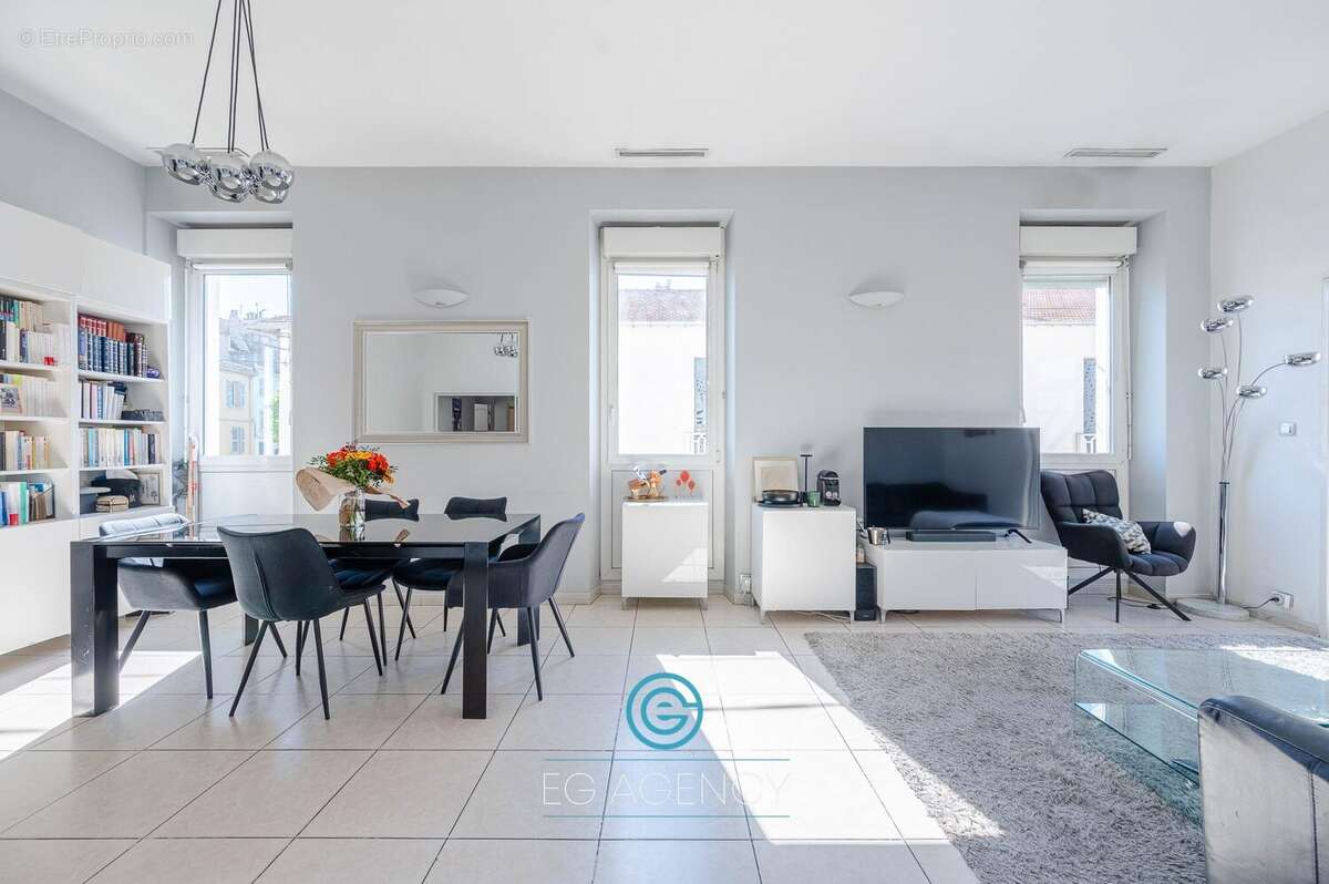 Appartement à MARSEILLE-10E