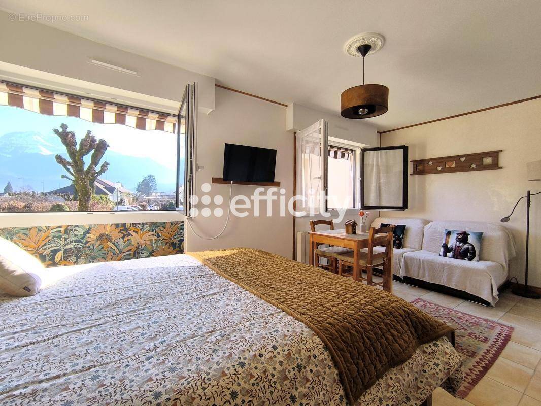 Appartement à SAINT-JORIOZ