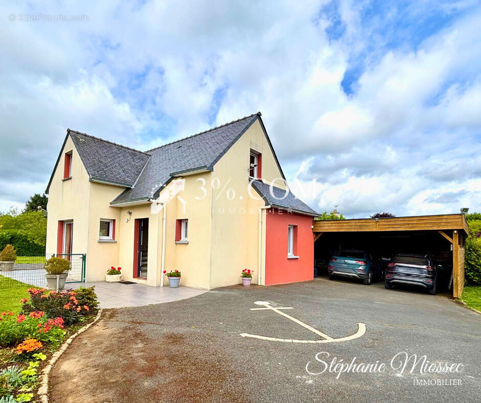 Maison à TREGUIDEL