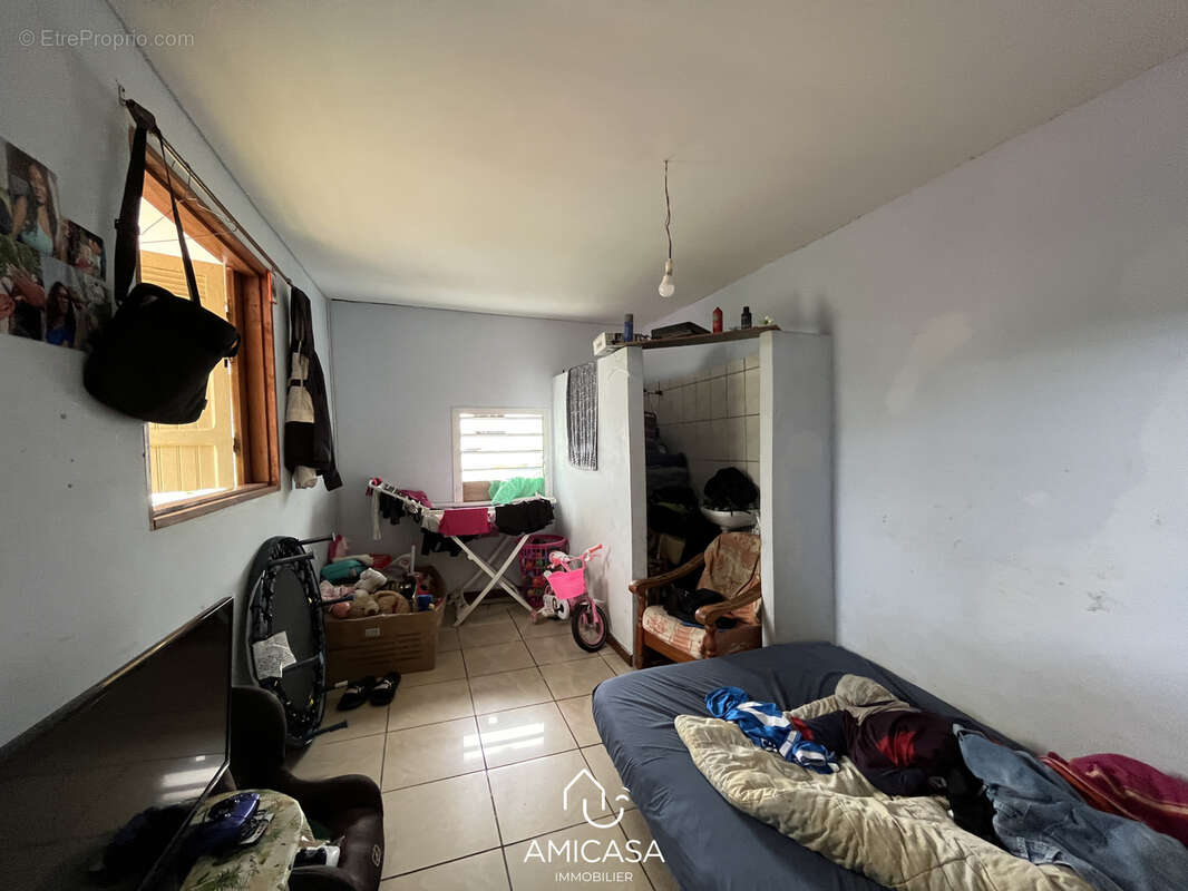 Saint denis (bellepierre) - maison - a deux pas du chu - louée - photo 6