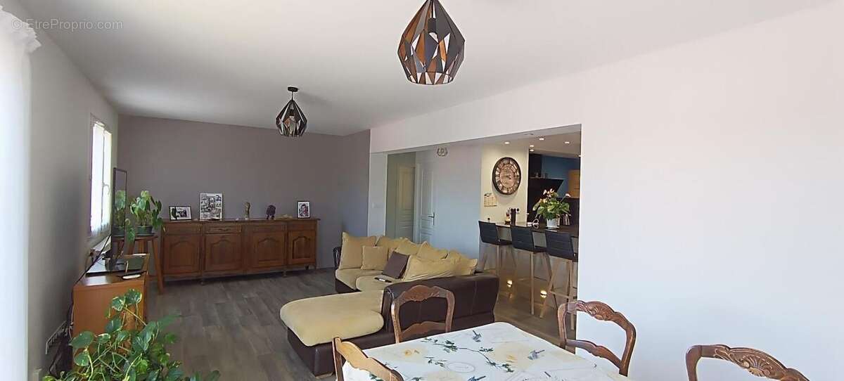 Maison à vendre 8 pièces ORBEIL (63) - photo 8
