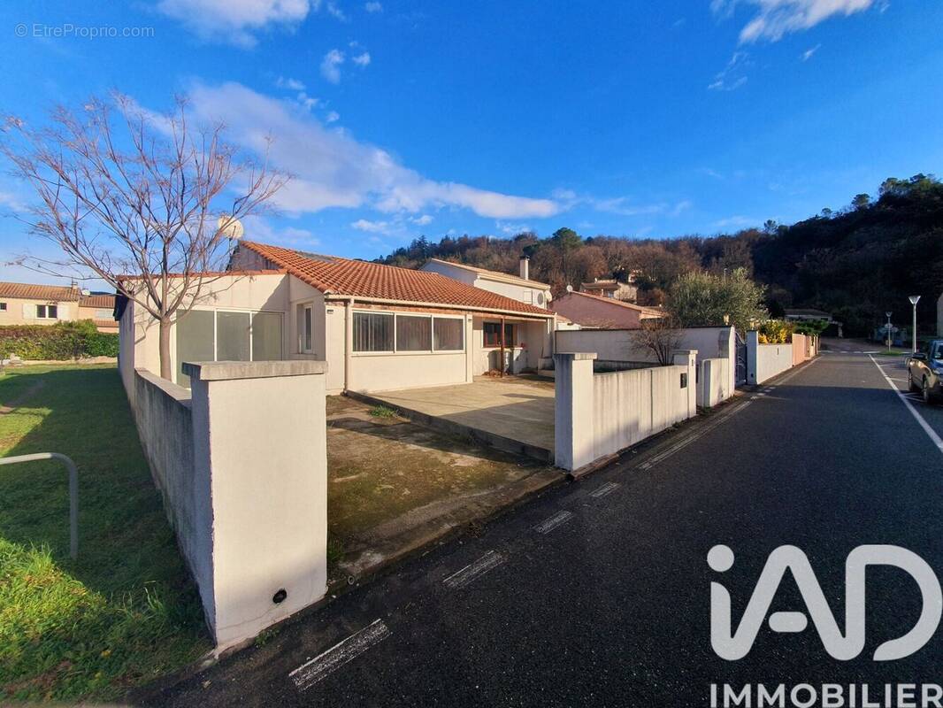 Photo 1 - Maison à LAMALOU-LES-BAINS