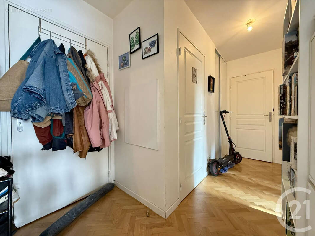 Appartement à AVON