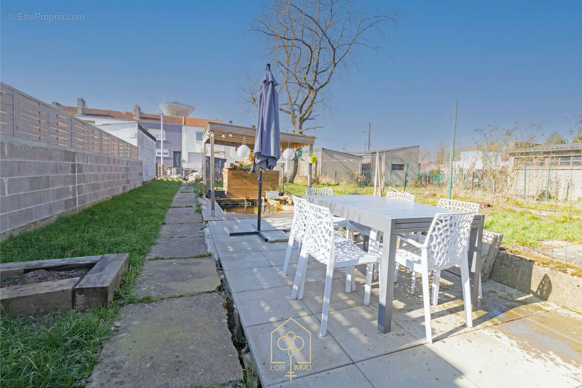 Maison à MAIZIERES-LES-METZ