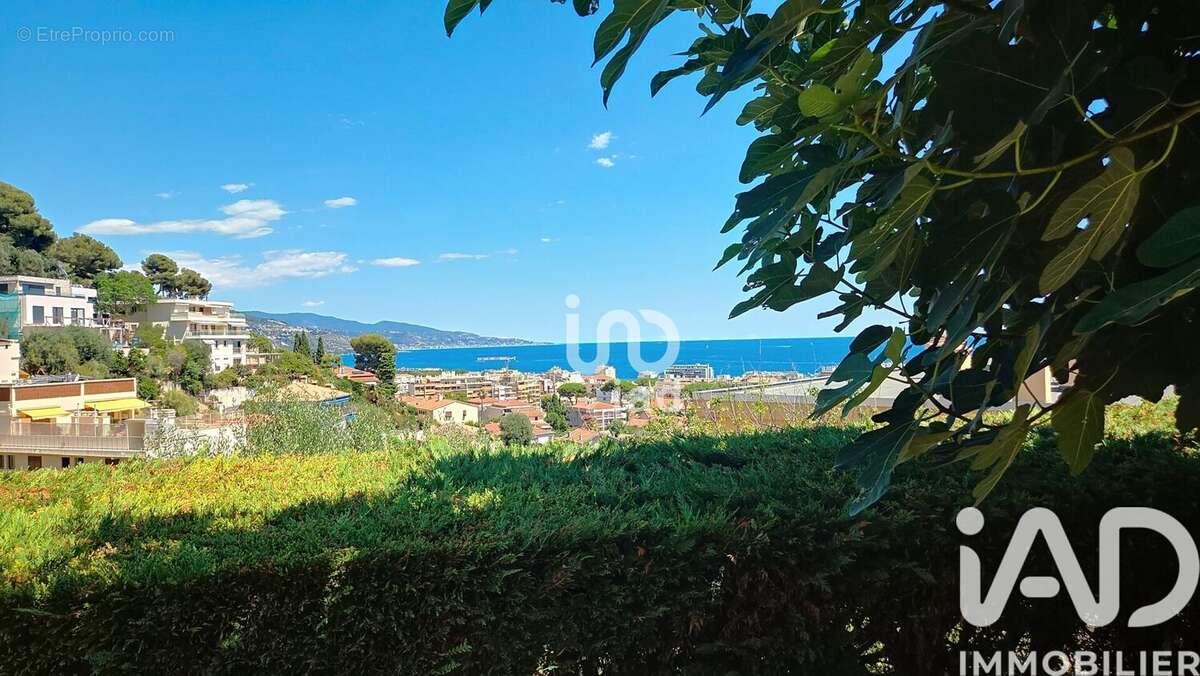 Photo 2 - Appartement à ROQUEBRUNE-CAP-MARTIN