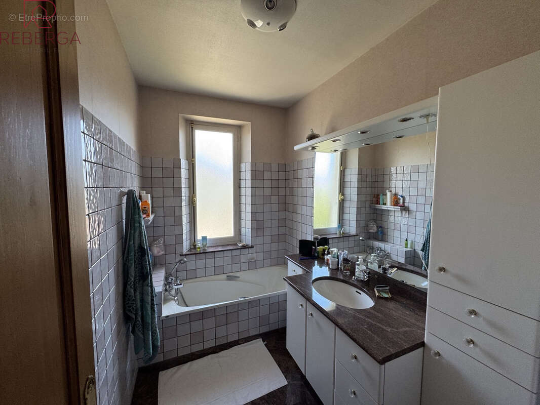 Maison à AUSSILLON