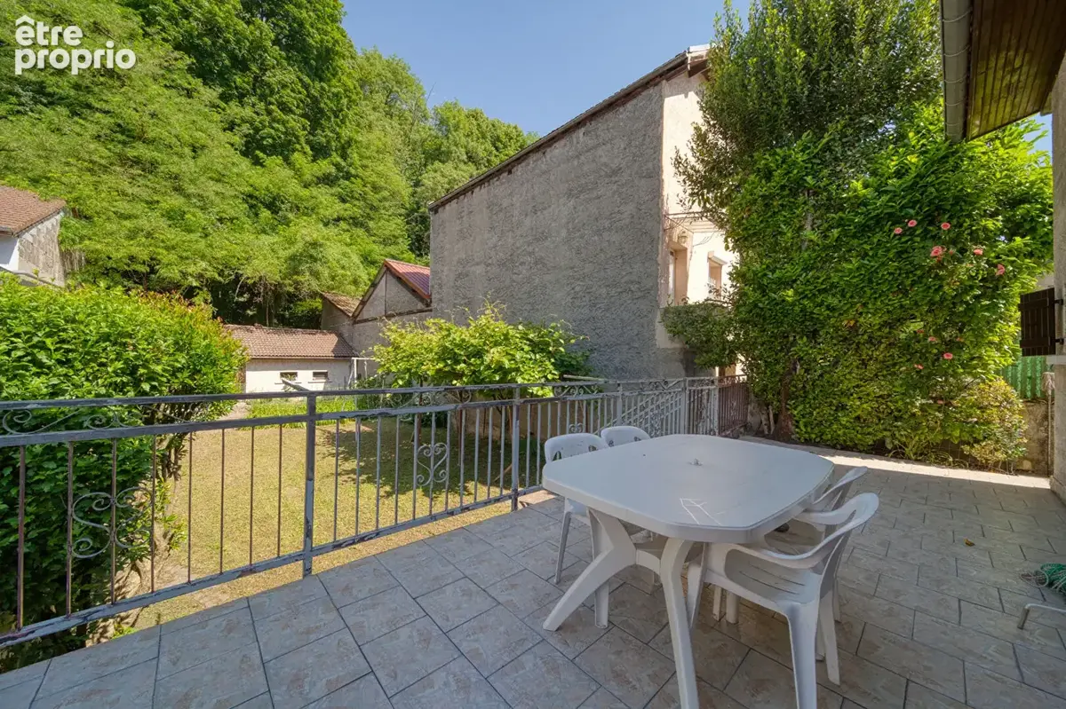 Maison individuelle, proches commodités avec garage double. - photo 13