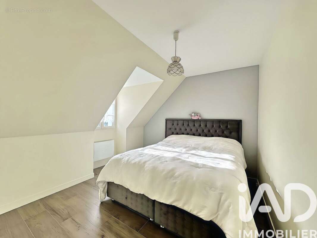 Maison 144 m² à Puiselet-Le-Marais  - photo 9